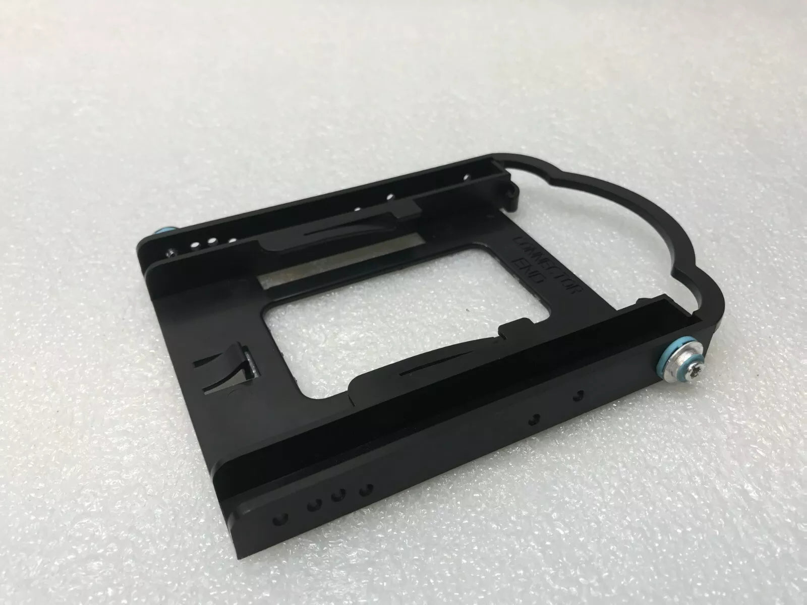 2.5" SSD To 3.5" Drive Caddy - Bay Mounting Bracket BRACKET125PT - Nanosoft Market Place2.5" SSD To 3.5" Drive Caddy - Bay Mounting Bracket BRACKET125PT